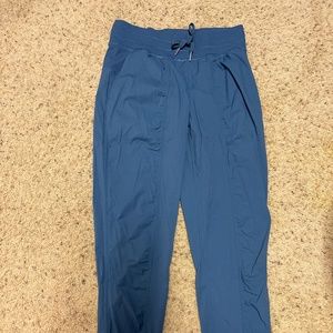 Lulu Lemon lightweight Joggers - Dance Studio